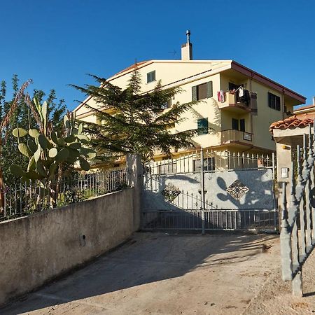 Bouganville House - Casa Vacanze Triparni 外观 照片